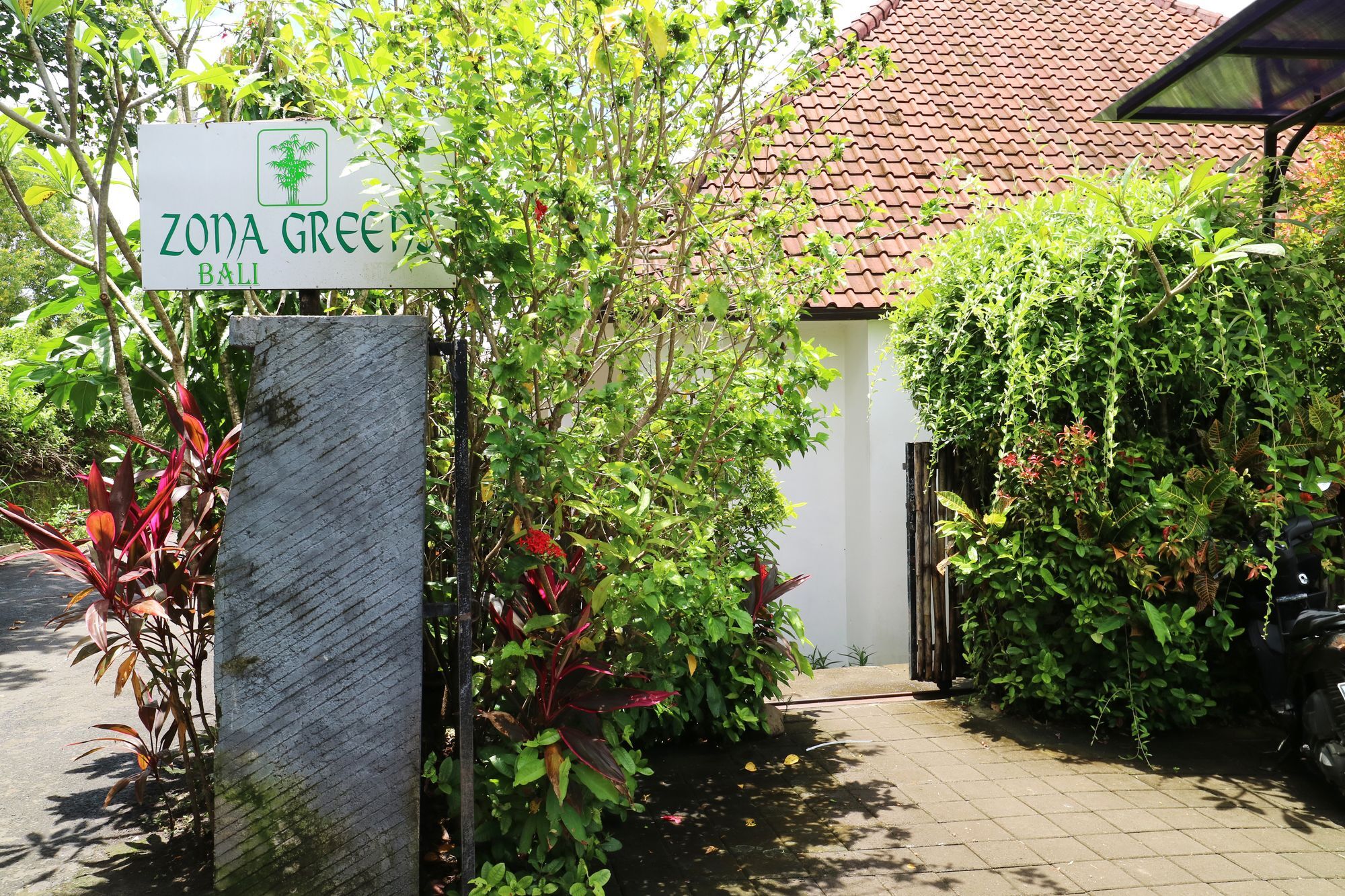 Azona Greens Bali Pecatu  Ngoại thất bức ảnh